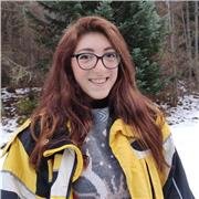 Studentessa universitaria offre ripetizioni sia per chi studia alle medie sia per chi studia alle elementari